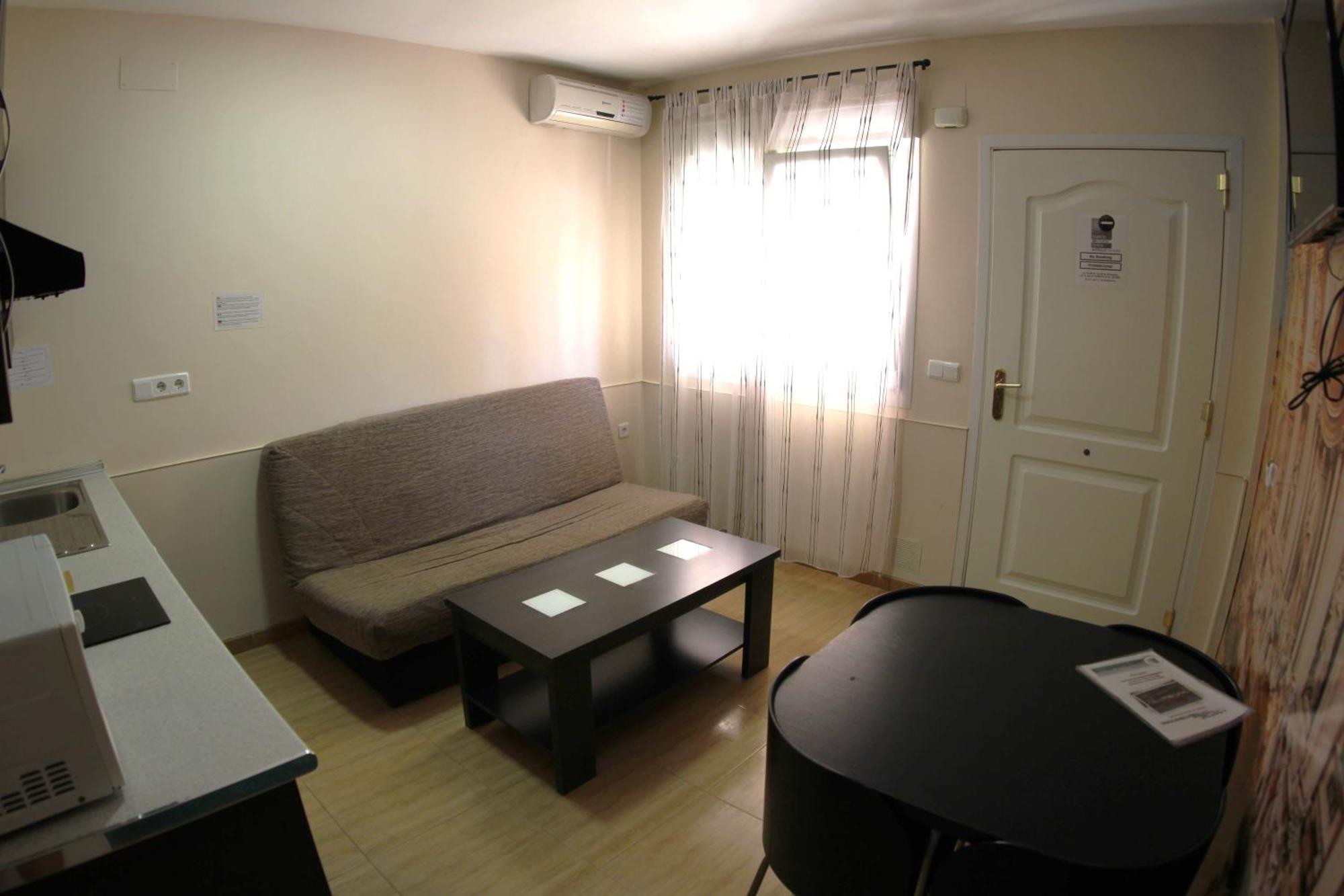 Apartamentos Marina Internacional Torrevieja Eksteriør billede