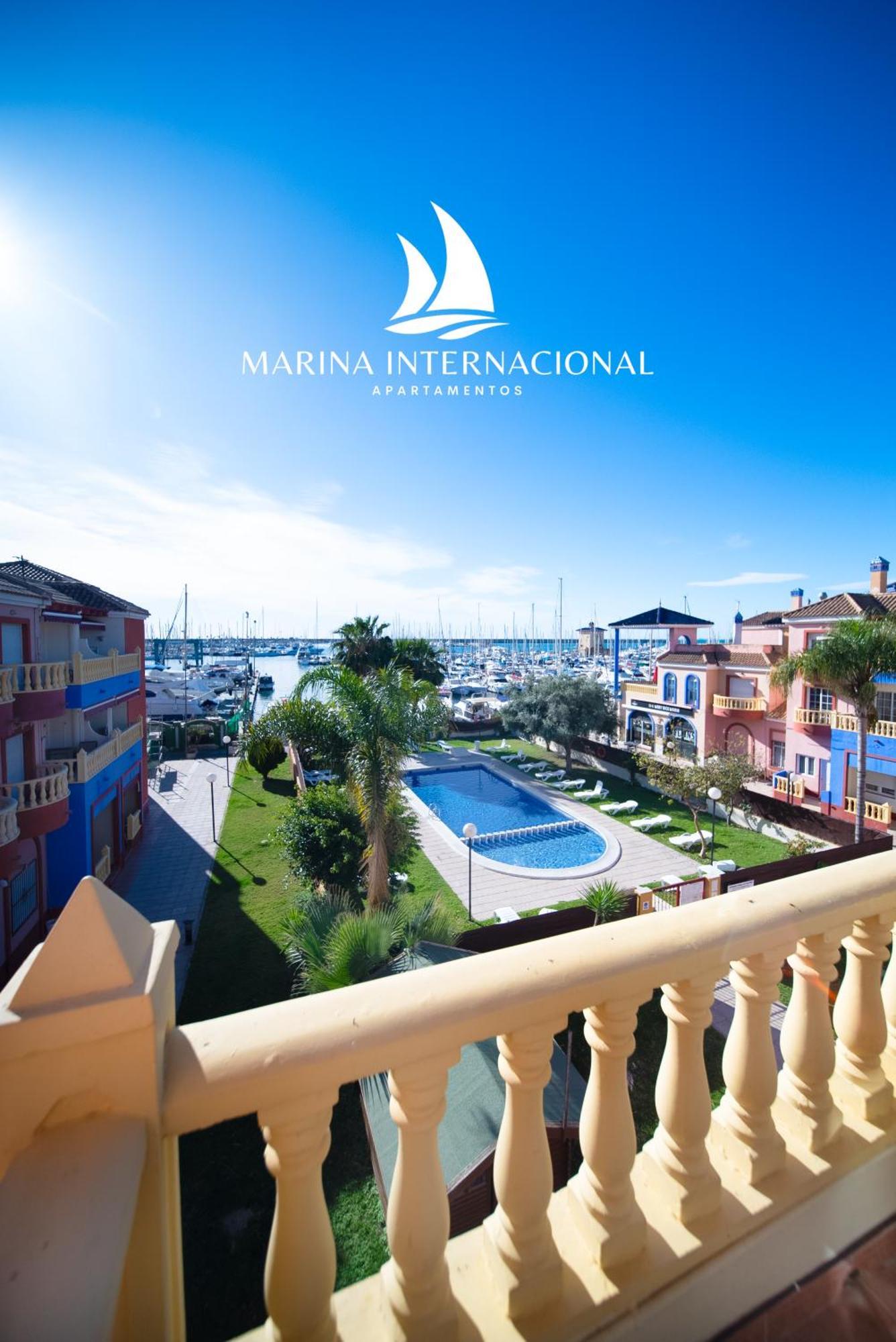 Apartamentos Marina Internacional Torrevieja Eksteriør billede