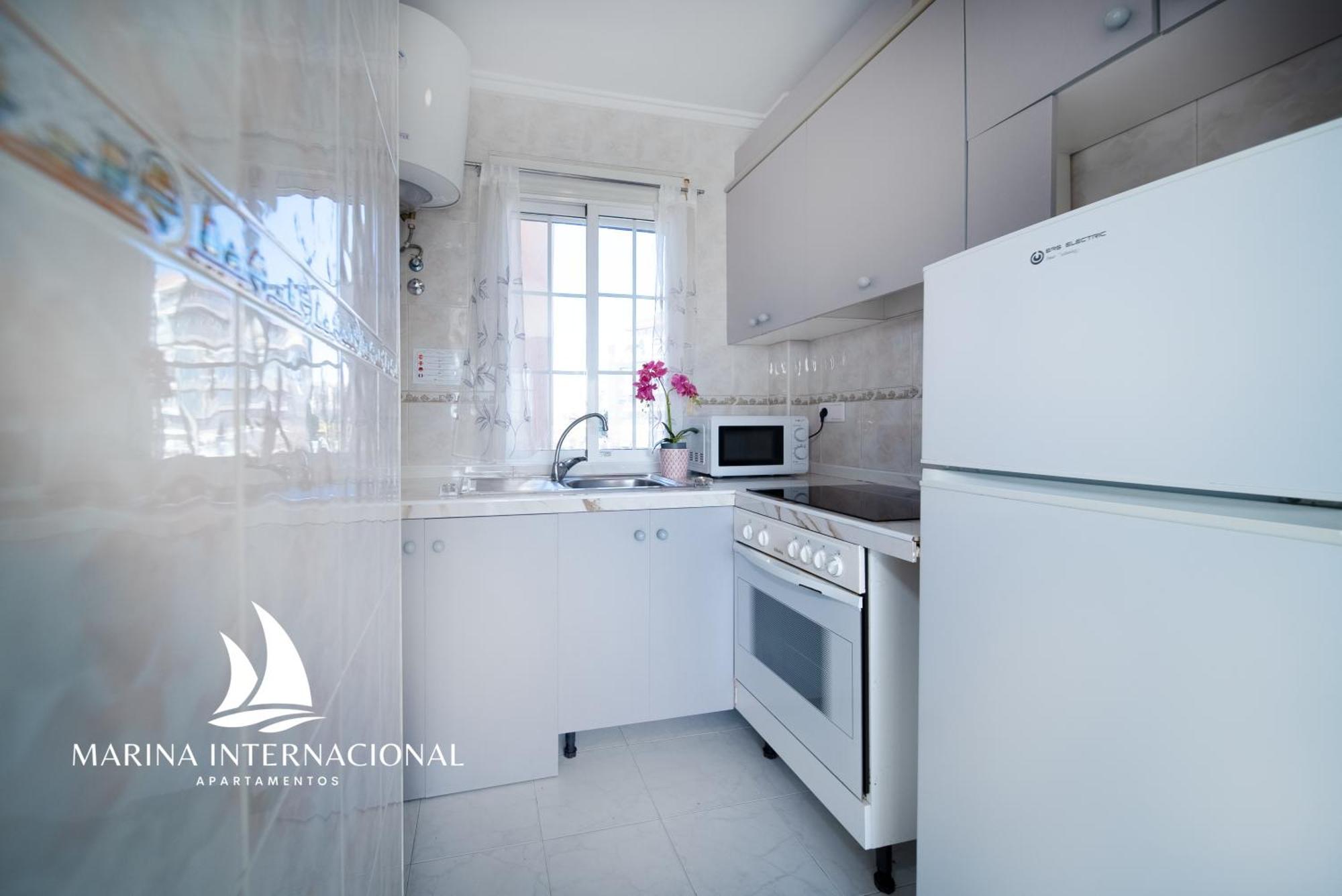Apartamentos Marina Internacional Torrevieja Eksteriør billede