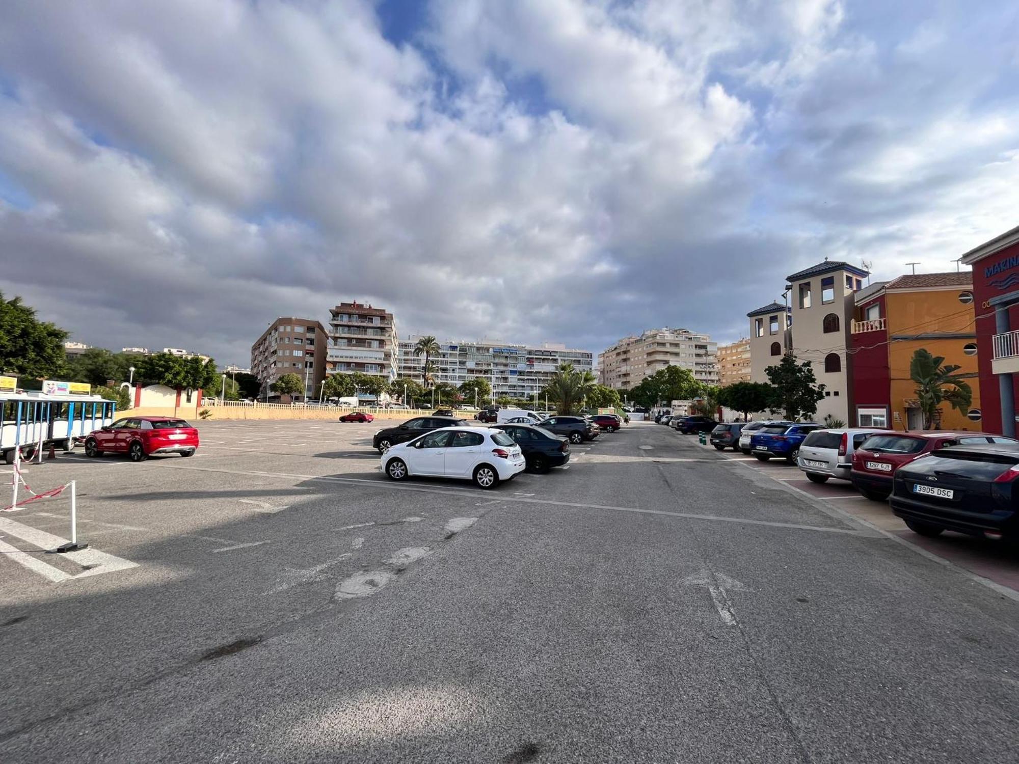 Apartamentos Marina Internacional Torrevieja Eksteriør billede